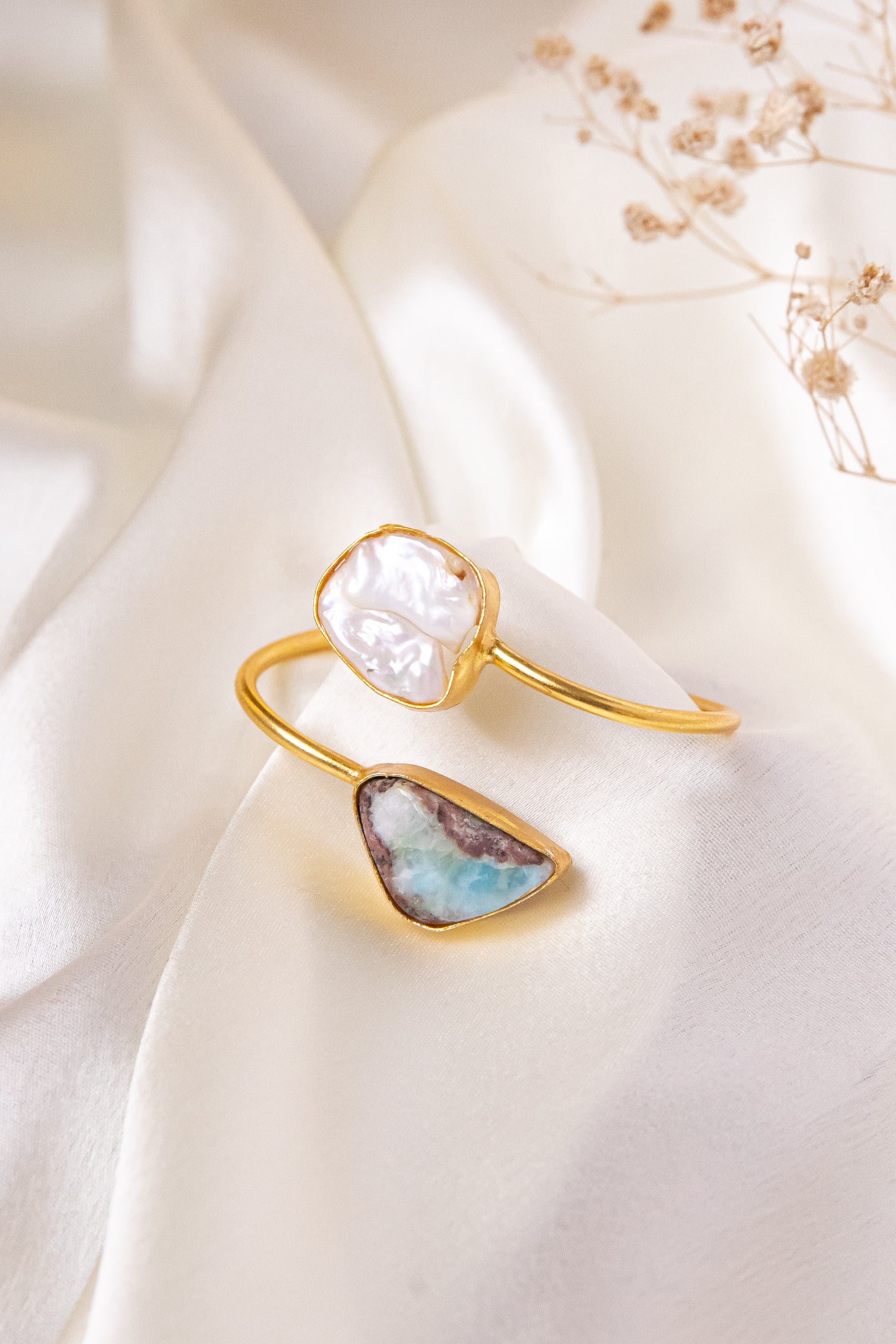 SEA BREEZE CUFF
