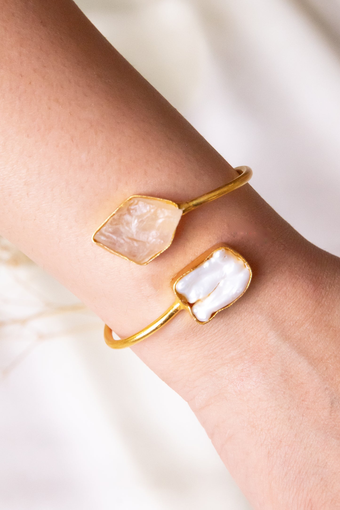 ROSE GLOW CUFF