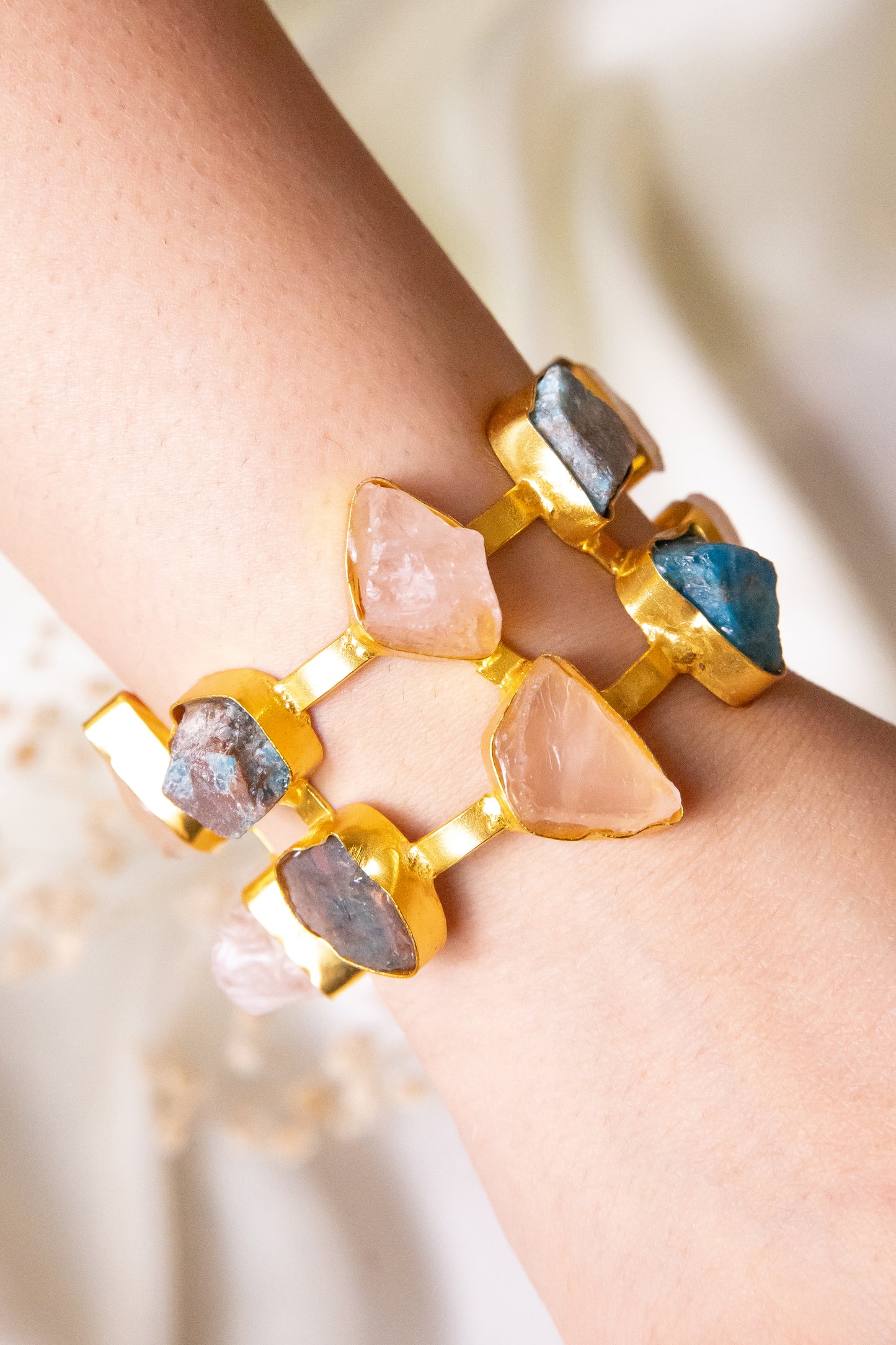 LUNA CUFF