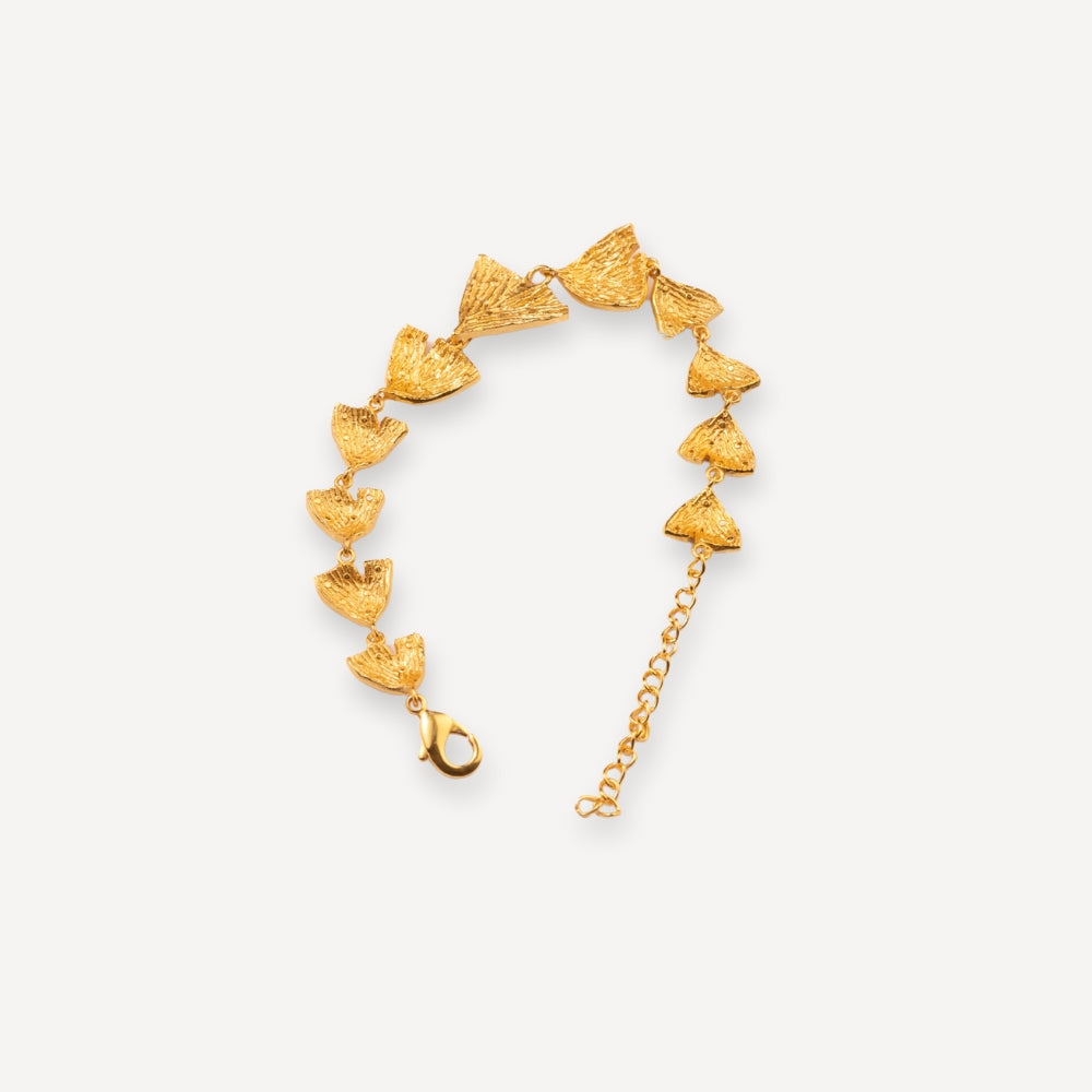 TEXTURED LEAVES BRACELET