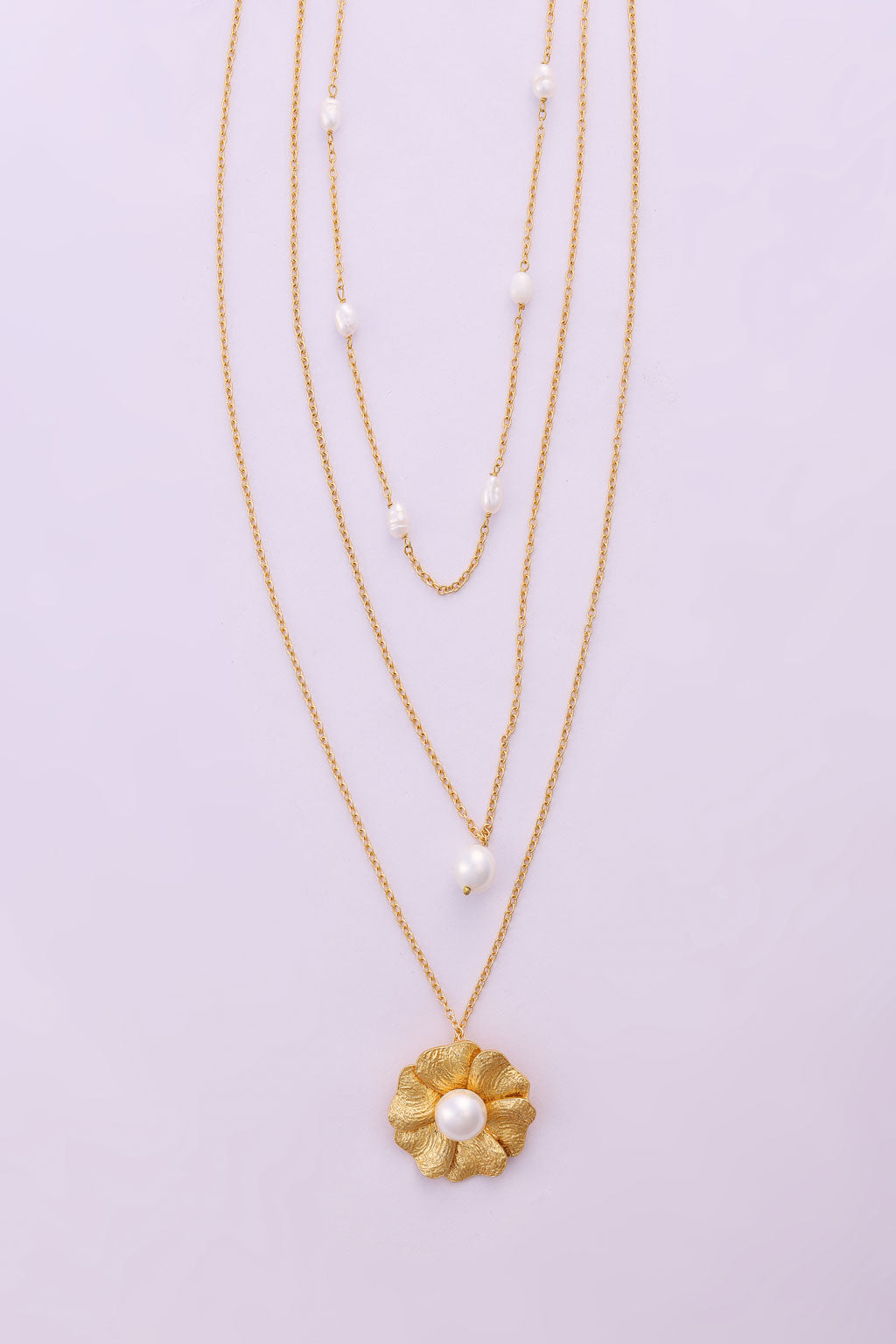 PLUMERIA LAYERED NECKPIECE