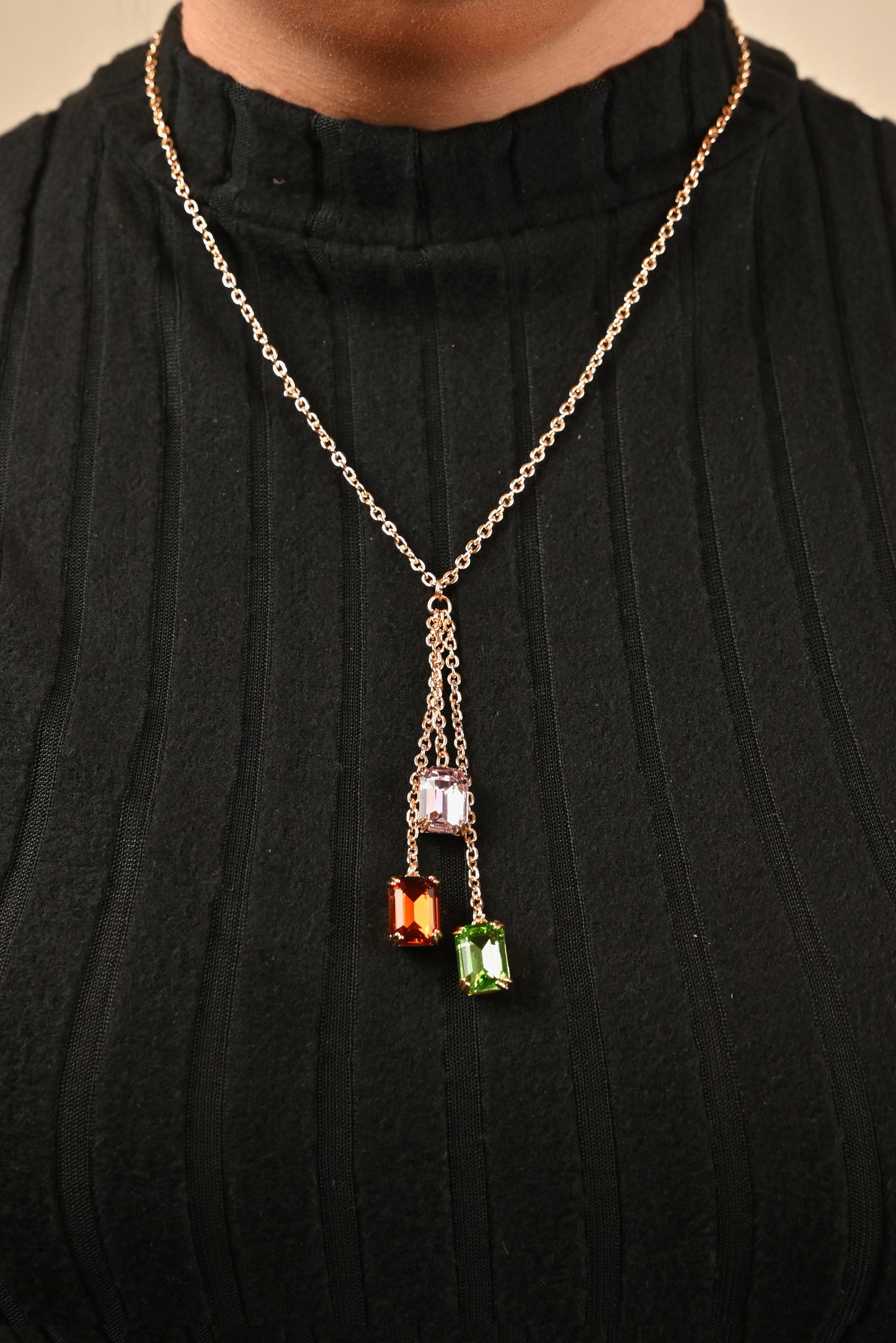 TRINITY NECKLACE