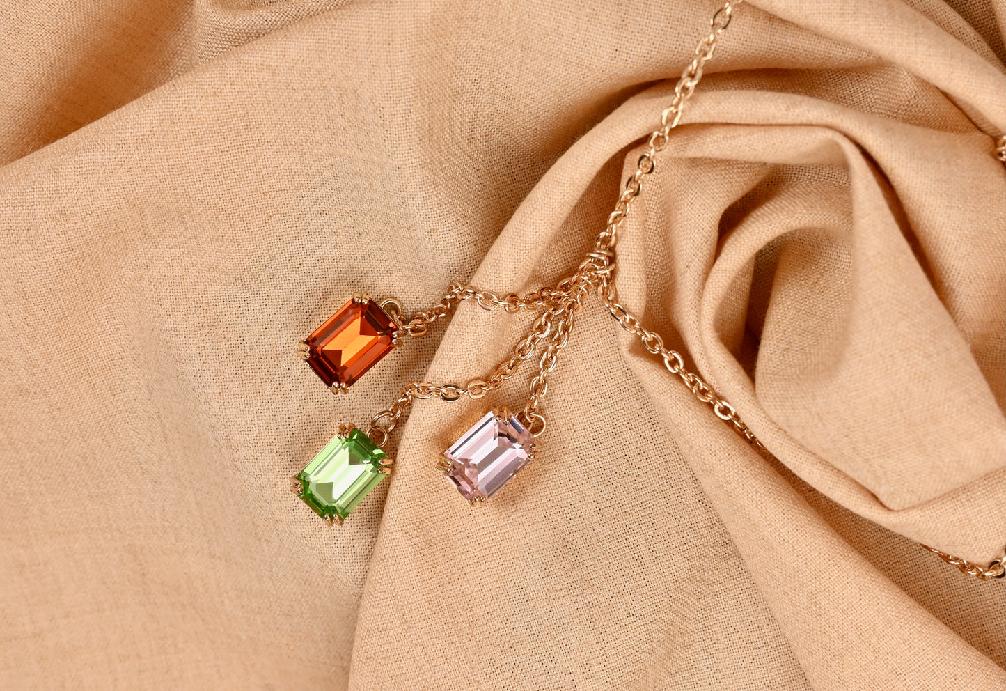 TRINITY NECKLACE