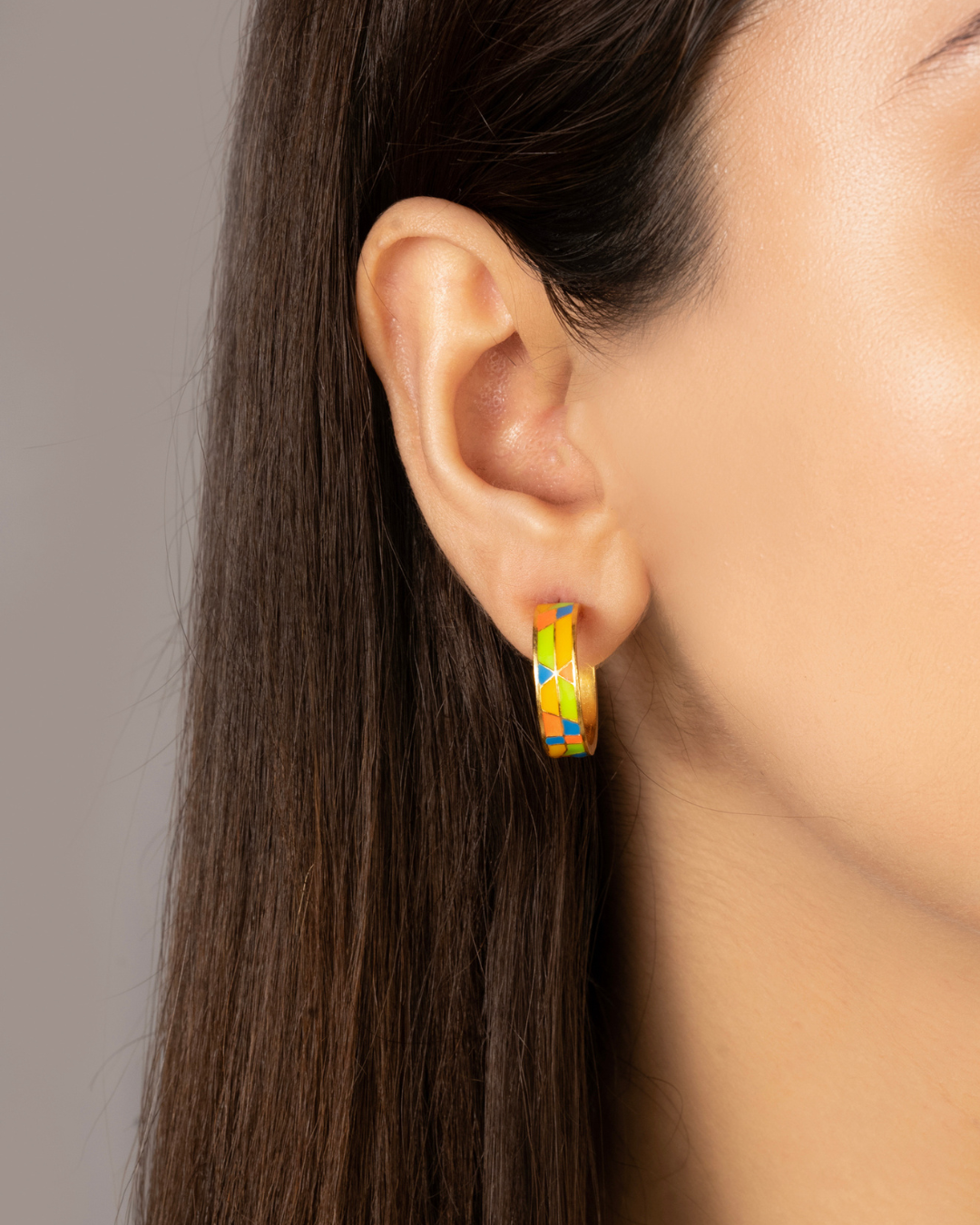 MULTICOLOR ENAMEL HOOPS