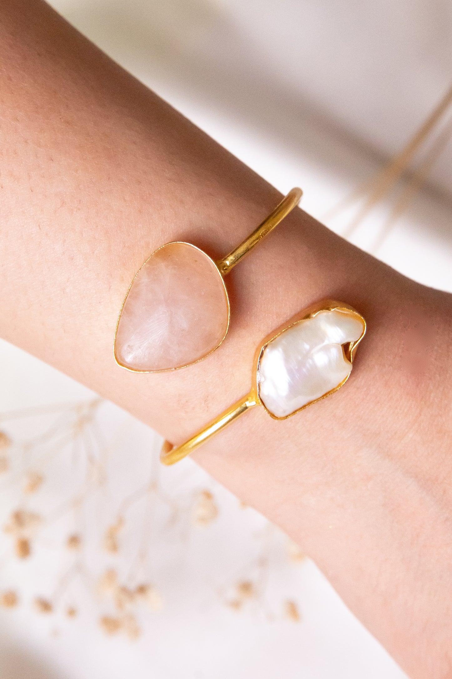 ROSE QUARTZ & PEARL BRACELET