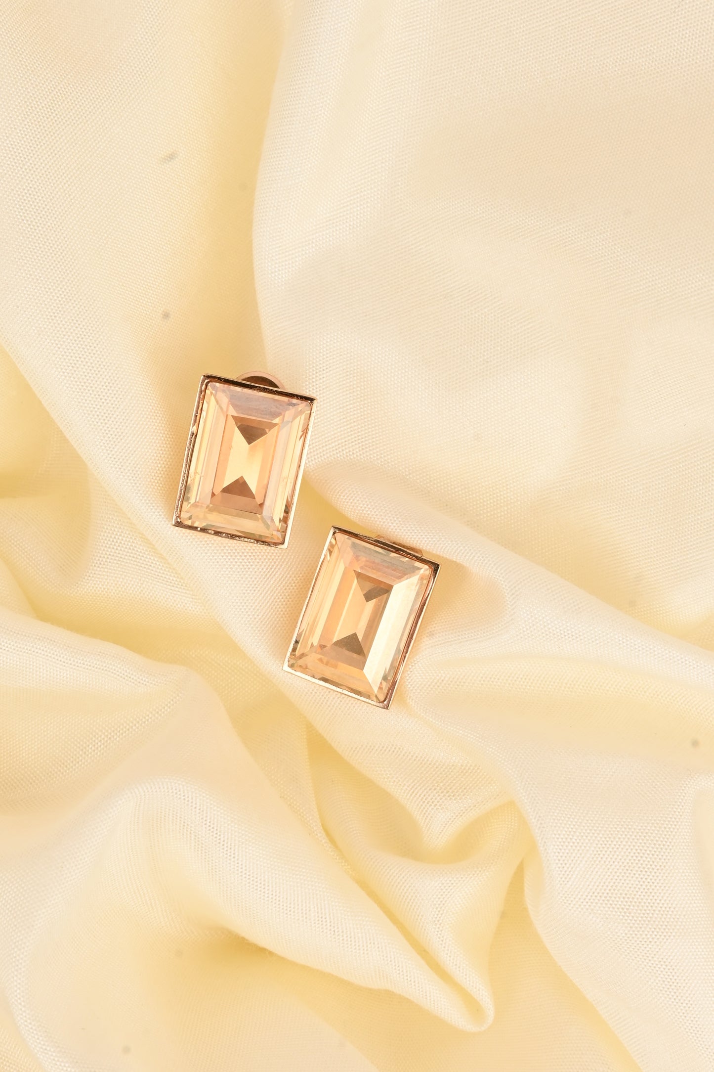 HONEY BEE STUDS