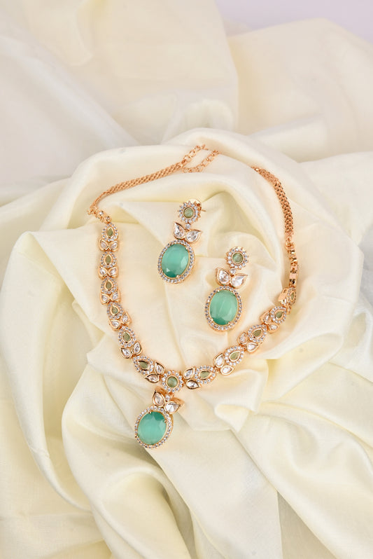 SHAILA NECKLACE